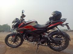 Bajaj Pulsar NS 160 Single Disc